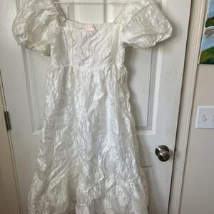 White Puff Sleeve Dress Entro